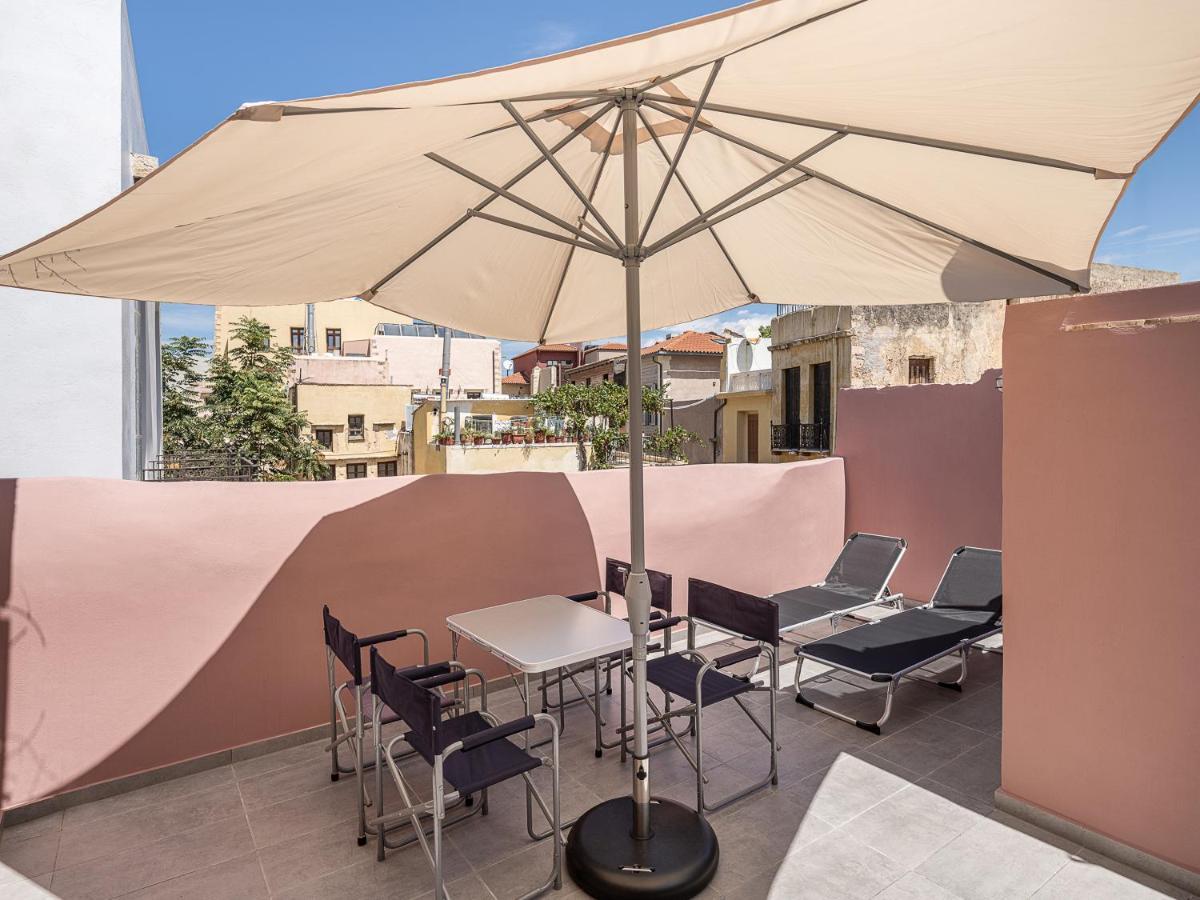 Vaggelis House Chrissi Akti Chania Exterior foto