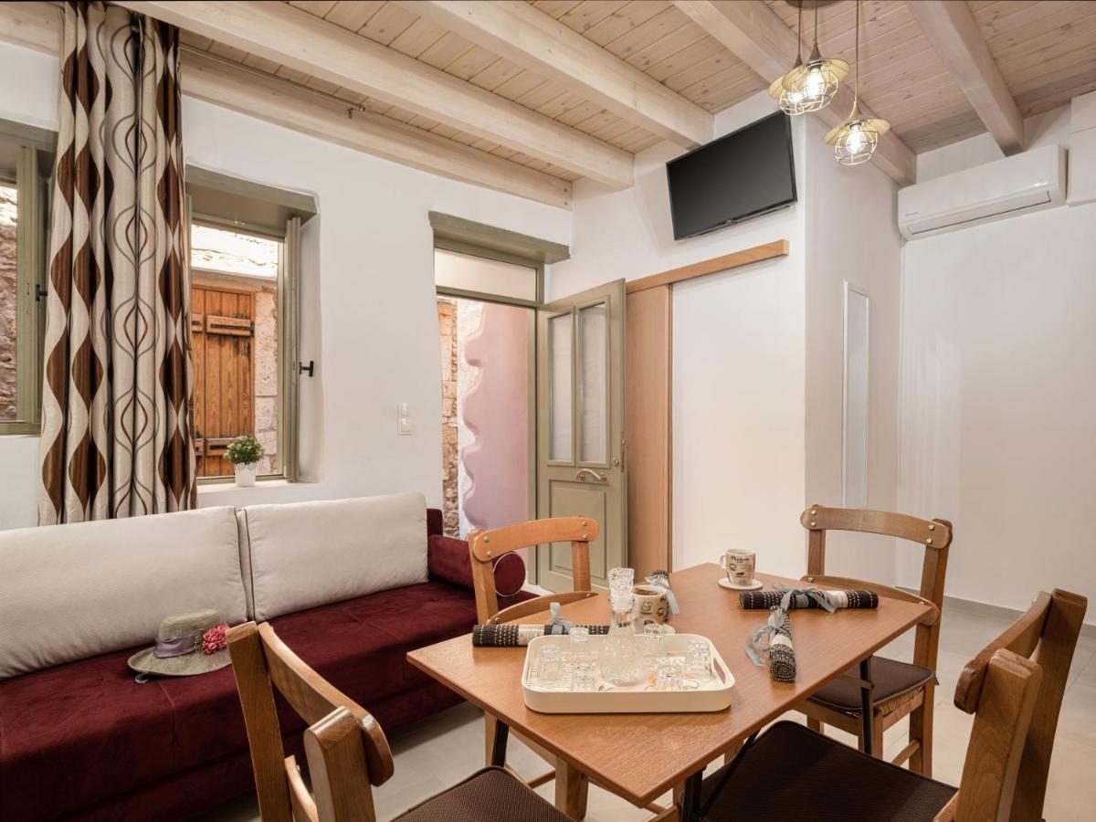 Vaggelis House Chrissi Akti Chania Exterior foto